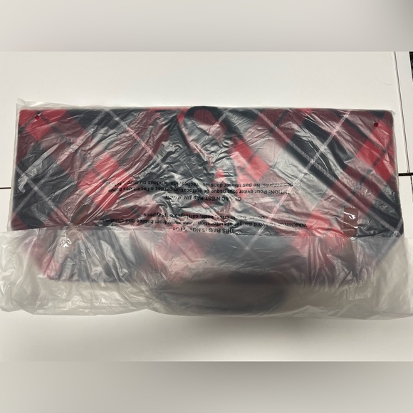 Victoria’s Secret plaid tote - Picture 3 of 4